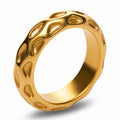 Elli Ring
