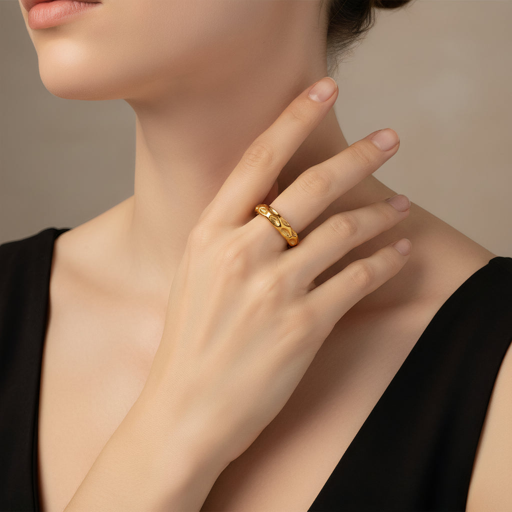 Elli Ring