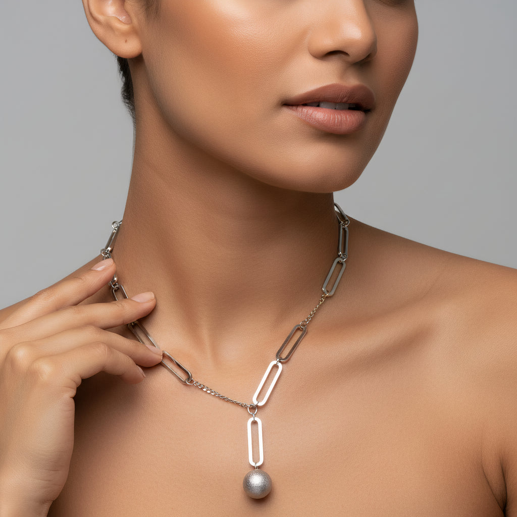 Mina Necklace